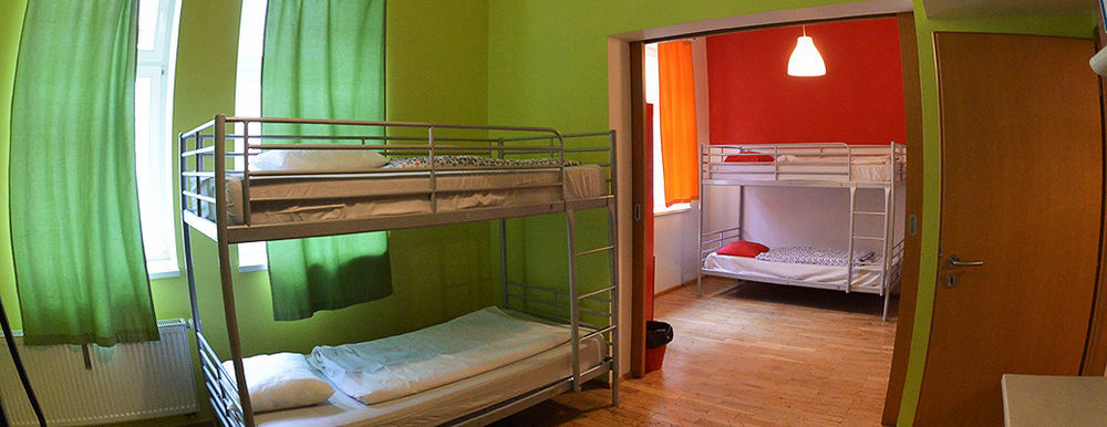 Hostel One Prague Praga Exterior foto