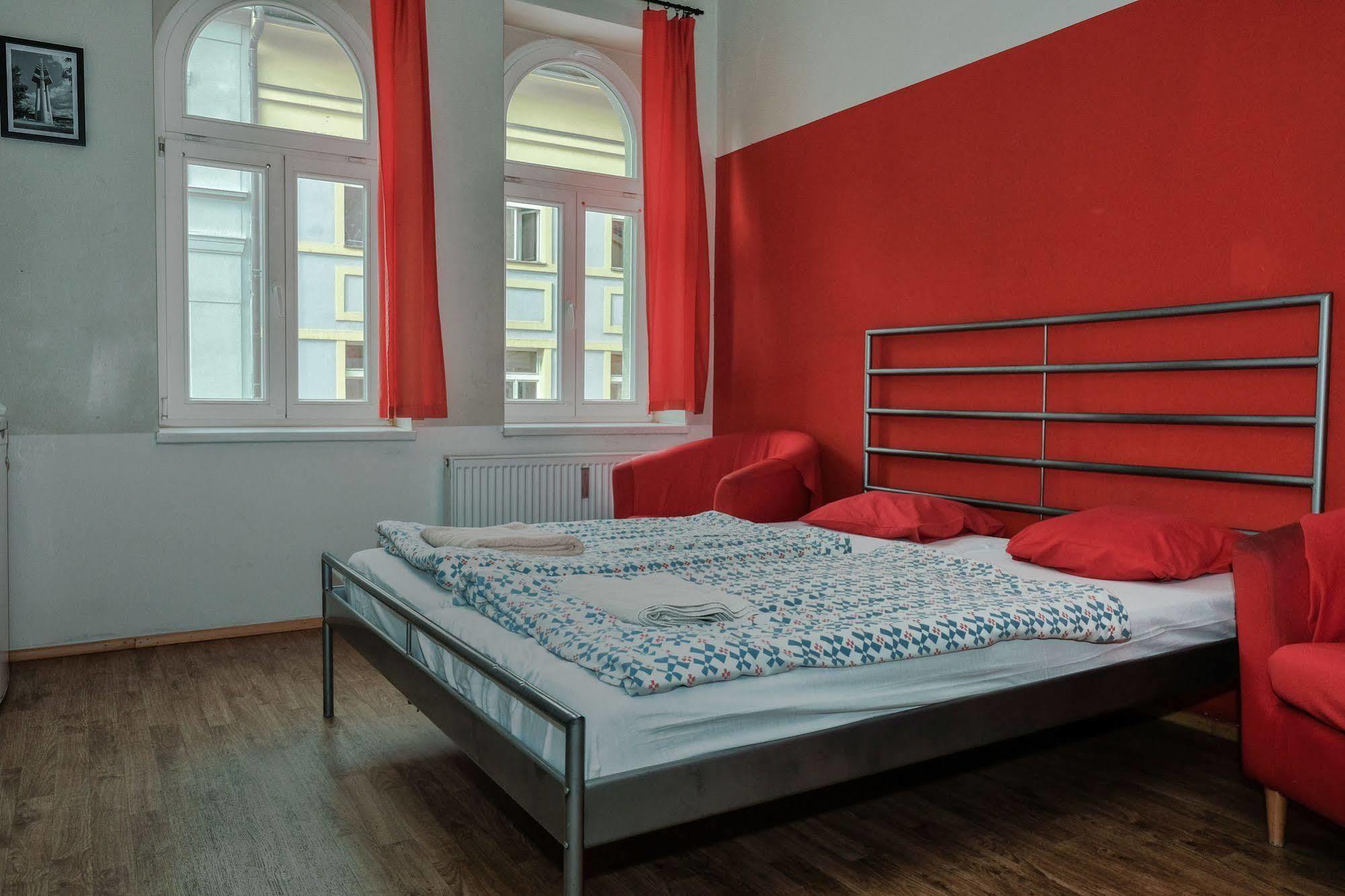 Hostel One Prague Praga Exterior foto