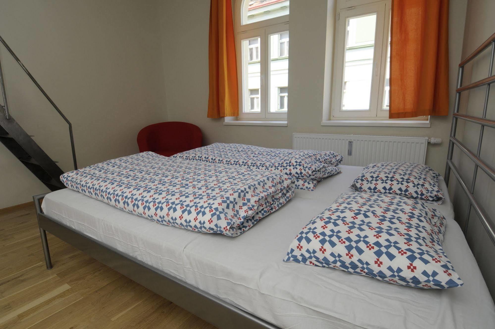 Hostel One Prague Praga Exterior foto